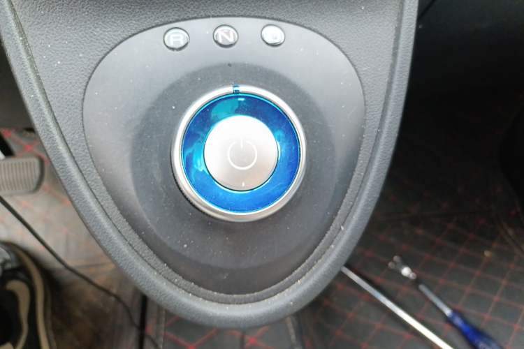 Used ORA Black Cat 2019 301km Standard Edition Gear Lever