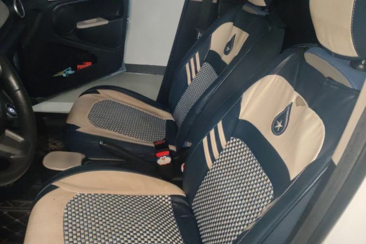 Used ORA Black Cat 2019 351 km Fun Edition Left Front Seat