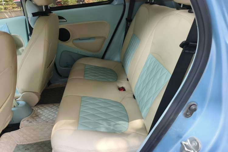 Used ORA Black Cat 2019 301km Standard Edition Left Rear Seat