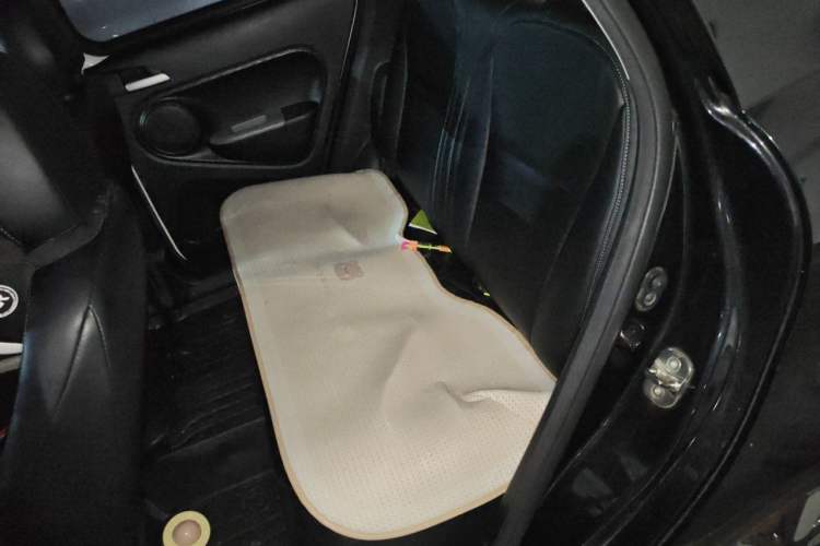 Used ORA Black Cat 2019 351 km Goddess Edition Left Rear Seat