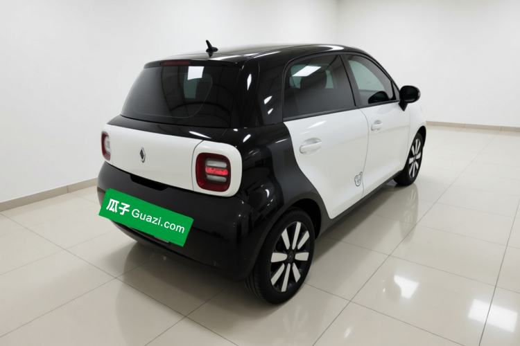 Used ORA Black Cat 2019 351 km Goddess Edition Rear Right 45 Deg