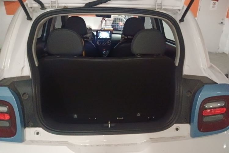 Used ORA Black Cat 2019 351 km Family Edition Trunk