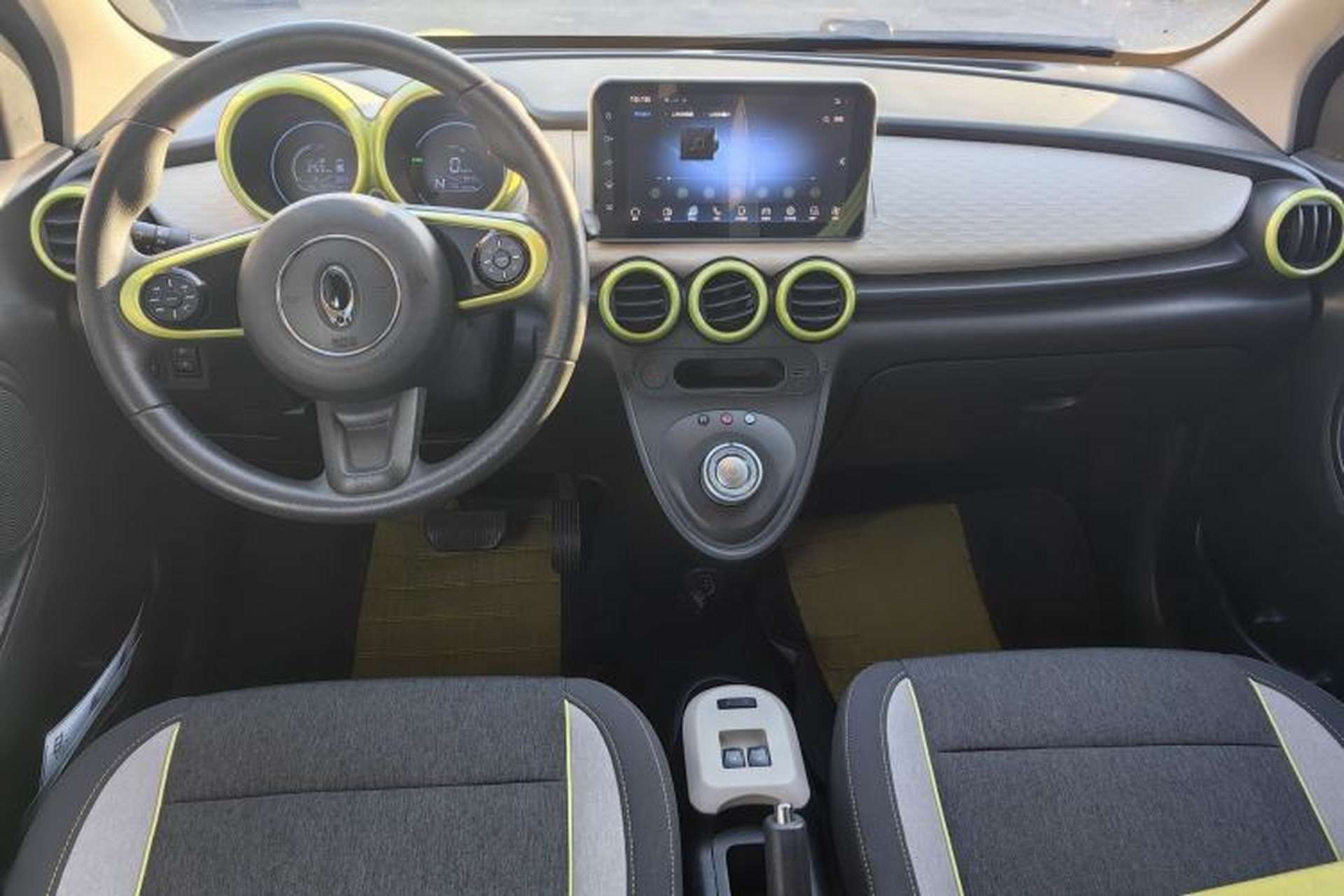 Used ORA Black Cat 2019 301km Standard Edition Interior 2
