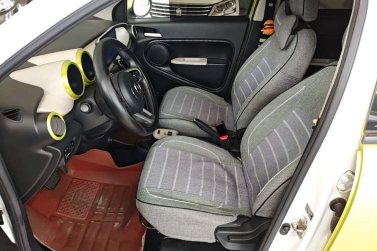Used ORA Black Cat 2019 301km Standard Edition Left Front Seat