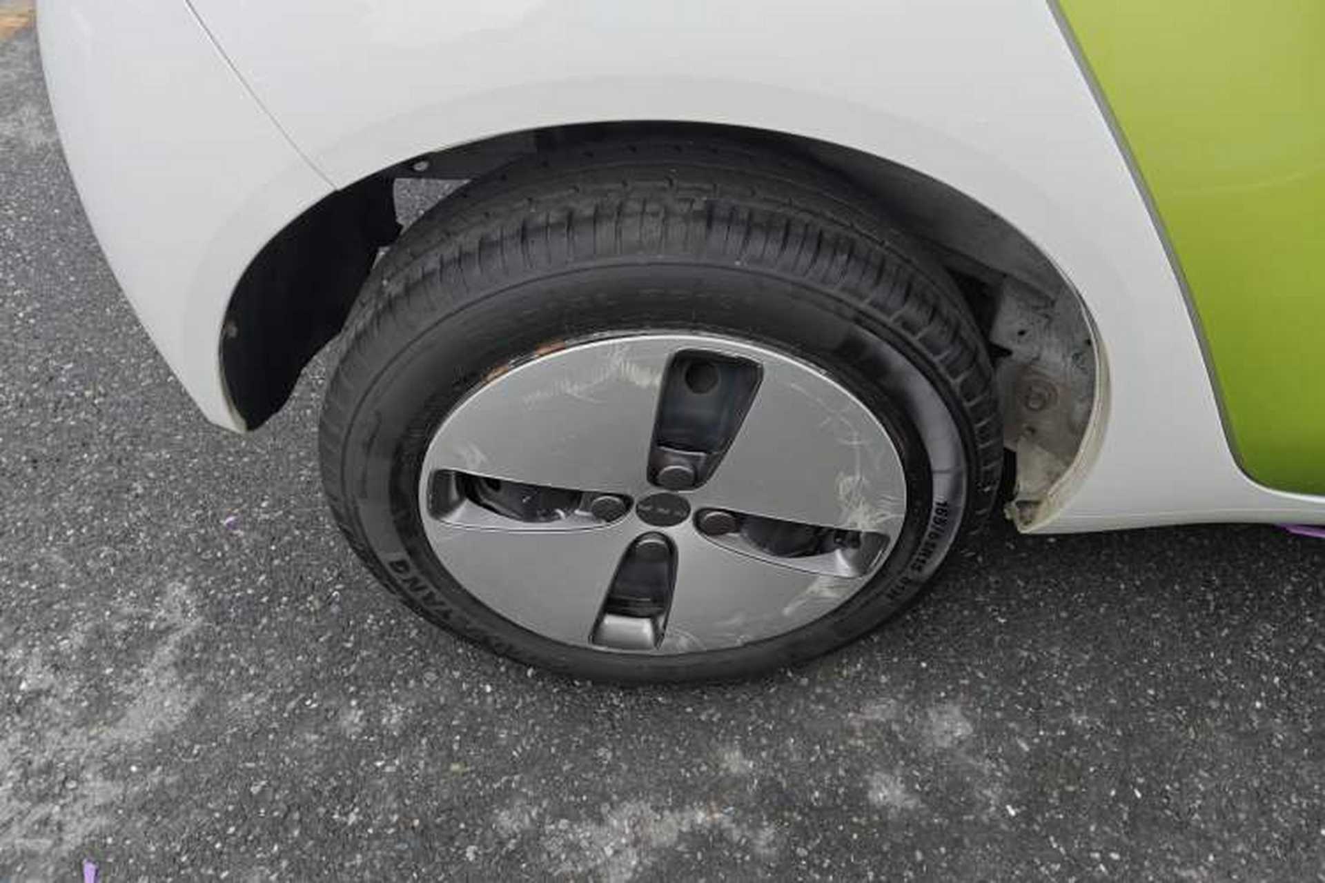 Used ORA Black Cat 2019 301km Standard Edition Right Rear Wheel Hub