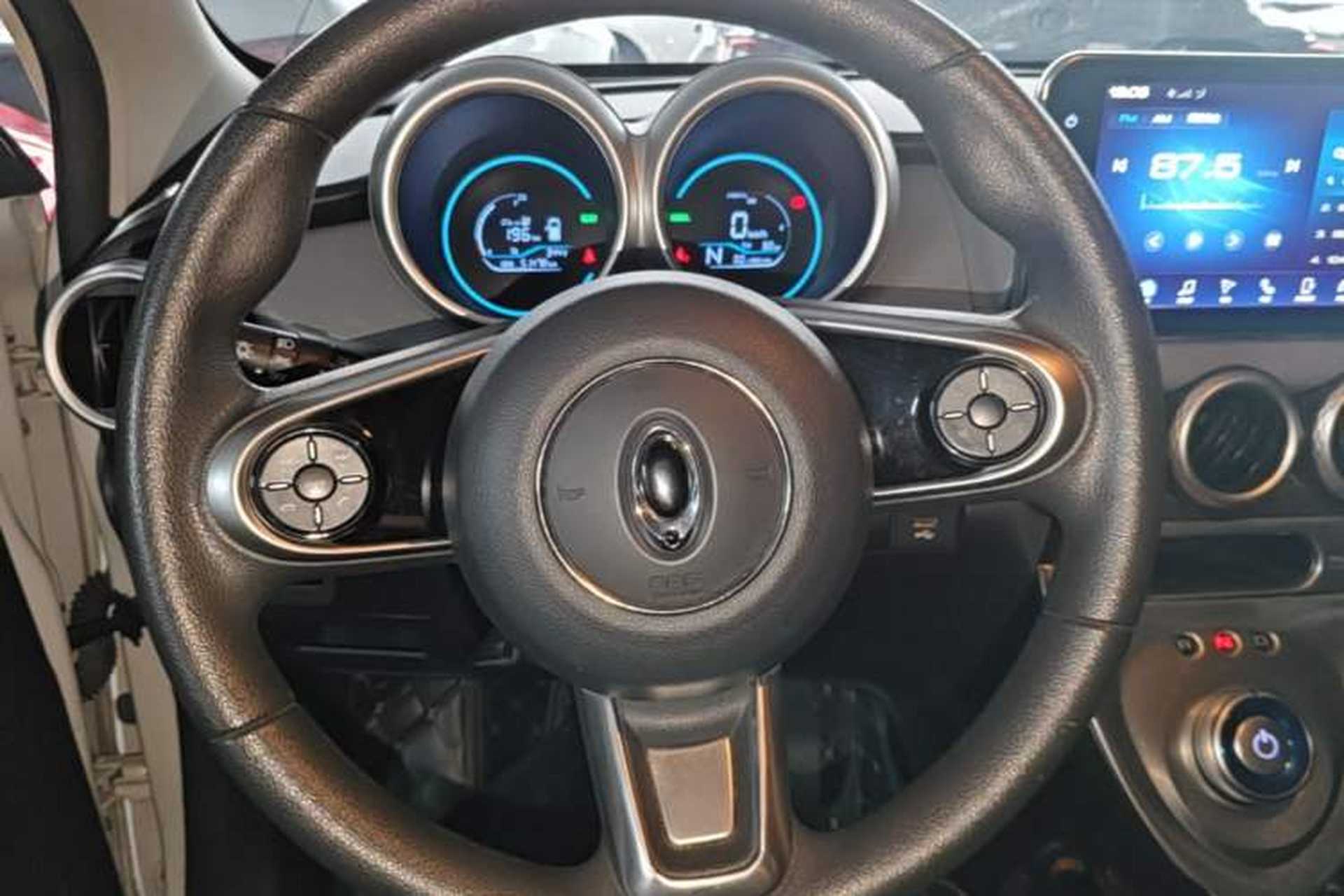 Used ORA Black Cat 2019 351 km Goddess Edition Steering Wheel