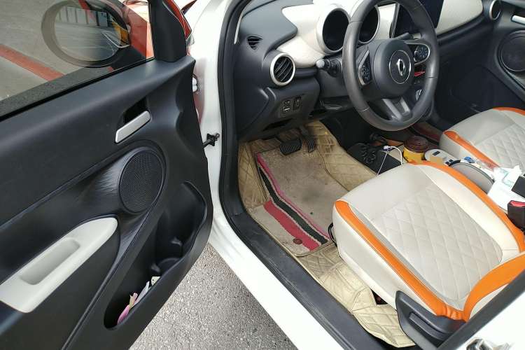 Used ORA Black Cat 2019 351 km Goddess Edition Driver Seat