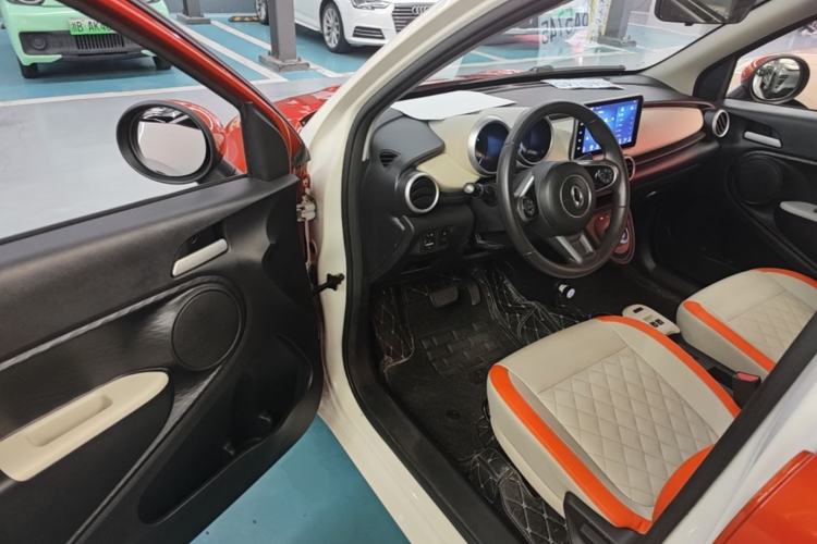 Used ORA Black Cat 2019 351 km Goddess Edition Driver Seat