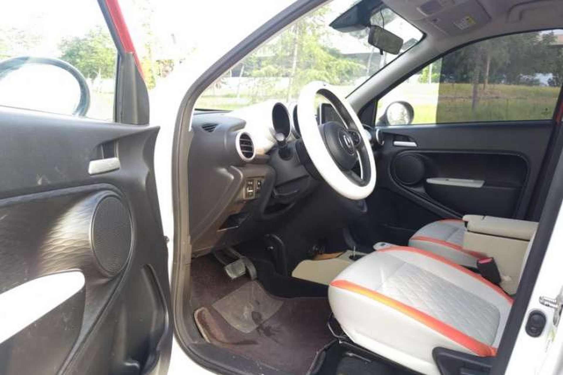 Used ORA Black Cat 2019 351 km Goddess Edition Interior 2