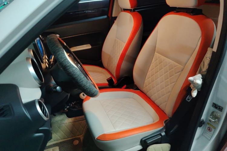 Used ORA Black Cat 2019 351 km Goddess Edition Left Front Seat