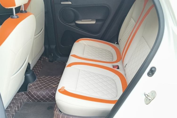 Used ORA Black Cat 2019 351 km Goddess Edition Left Rear Seat
