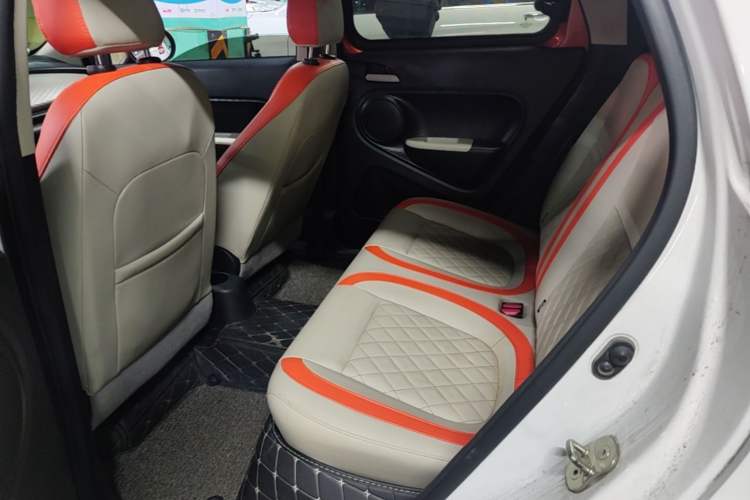 Used ORA Black Cat 2019 351 km Goddess Edition Left Rear Seat