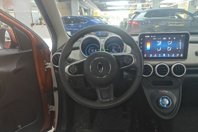 Used ORA Black Cat 2019 351 km Goddess Edition Steering Wheel