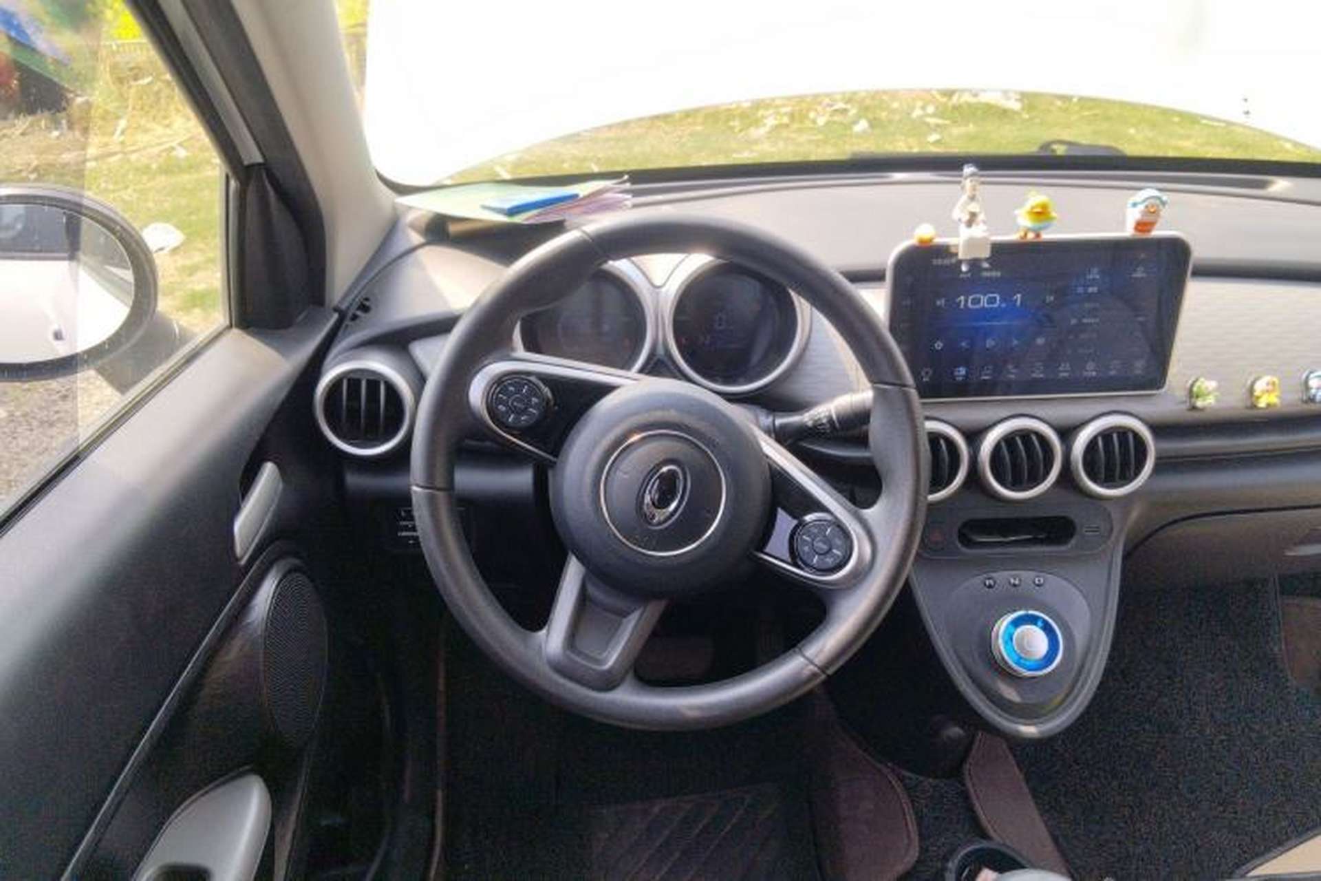 Used ORA Black Cat 2019 301km Standard Edition Steering Wheel
