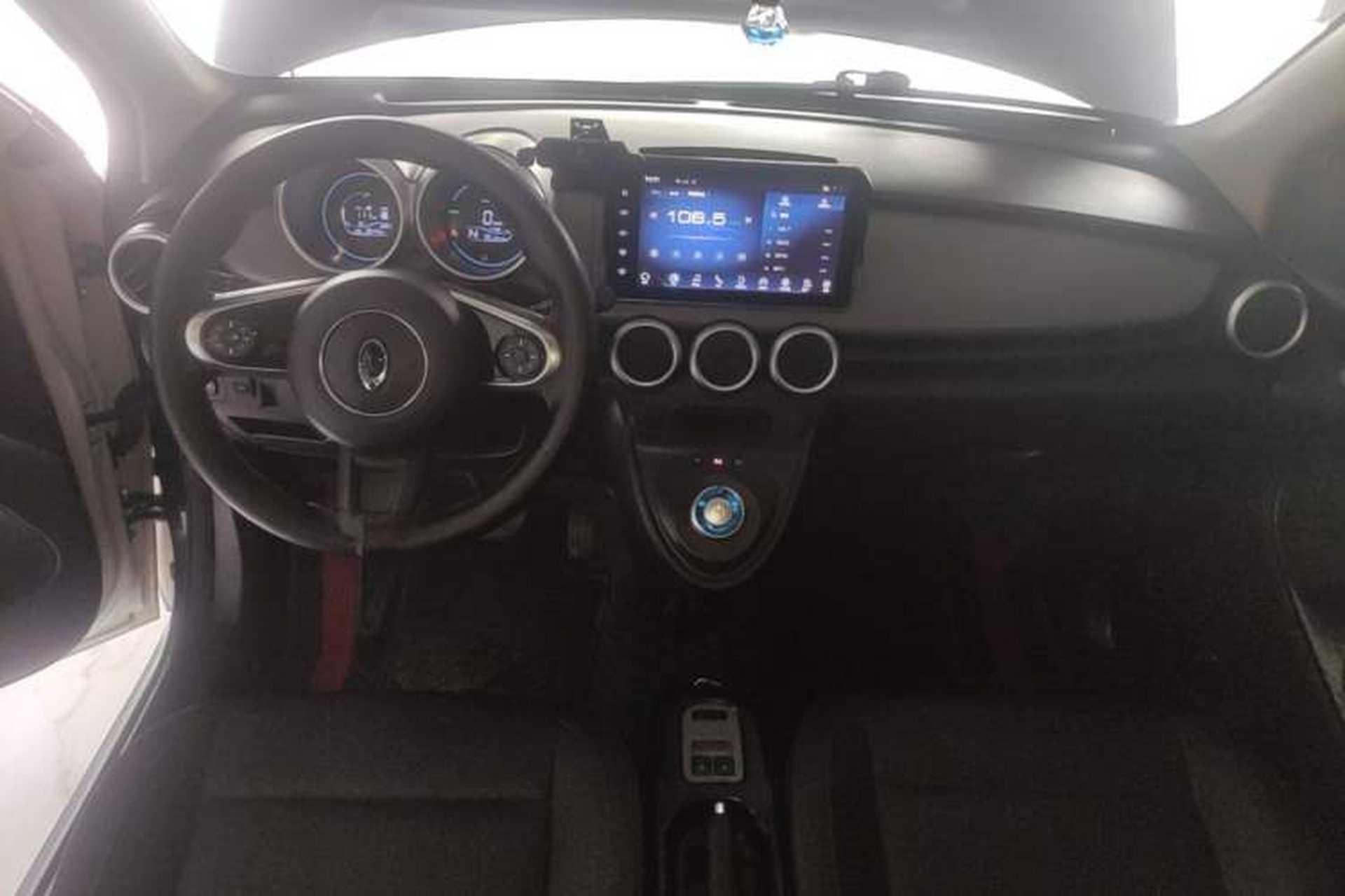 Used ORA Black Cat 2019 351 km Family Edition Center Console