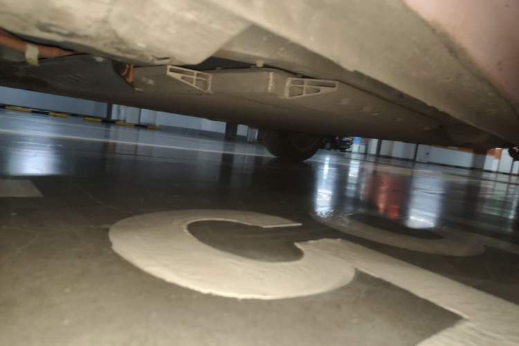 Used ORA Black Cat 2019 301km Standard Edition Chassis Front Left