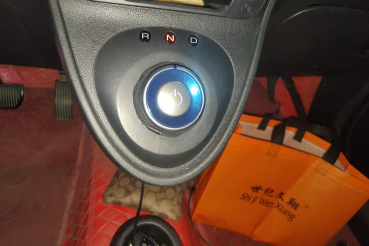 Used ORA Black Cat 2019 301km Standard Edition Gear Lever