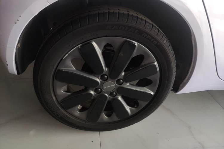 Used ORA Black Cat 2019 351 km Family Edition Right Rear Wheel Hub