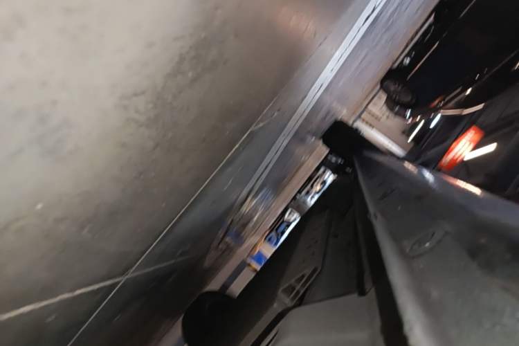 Used ORA Black Cat 2019 351 km Goddess Edition Right Side Sill