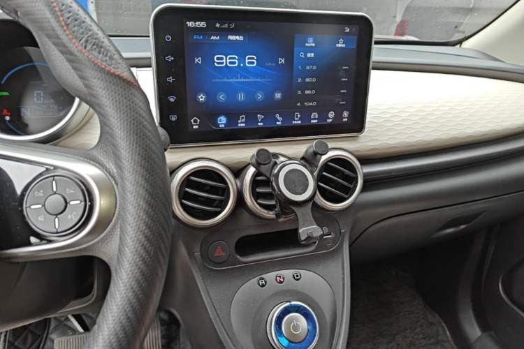 Used ORA Black Cat 2019 351 km Goddess Edition Audio And AC Panel