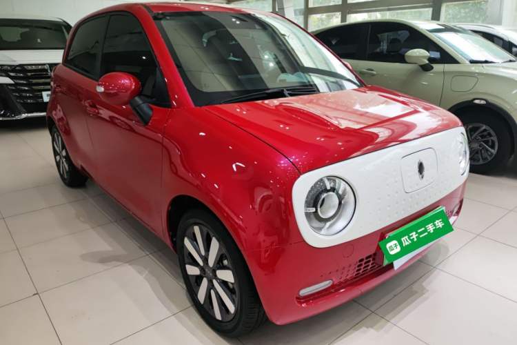 Used ORA Black Cat 2019 351 km Goddess Edition Front Right 45 Deg