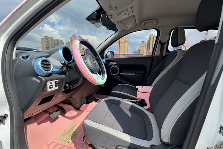 Used ORA Black Cat 2019 351 km Lingzhi Edition Interior 4