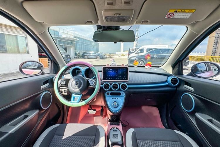 Used ORA Black Cat 2019 351 km Lingzhi Edition Interior 5