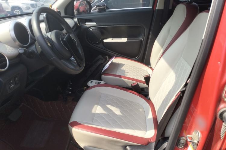 Used ORA Black Cat 2019 351 km Goddess Edition Left Front Seat