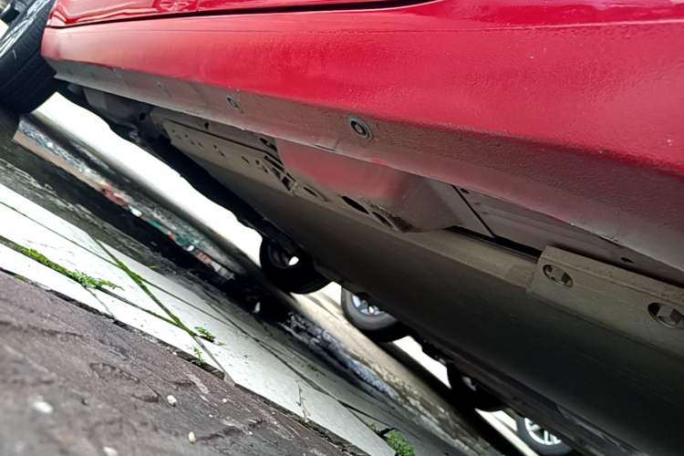 Used ORA Black Cat 2019 351 km Goddess Edition Left Side Sill