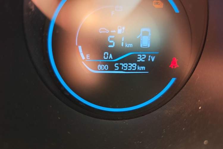 Used ORA Black Cat 2019 351 km Goddess Edition Odometer Close Up