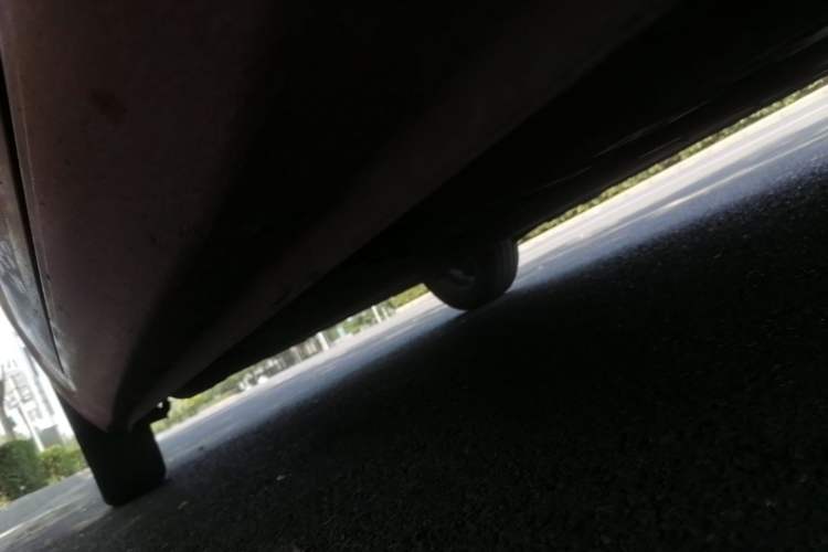 Used ORA Black Cat 2019 351 km Goddess Edition Right Side Sill
