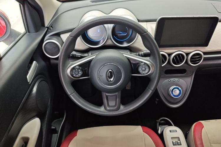 Used ORA Black Cat 2019 351 km Goddess Edition Steering Wheel