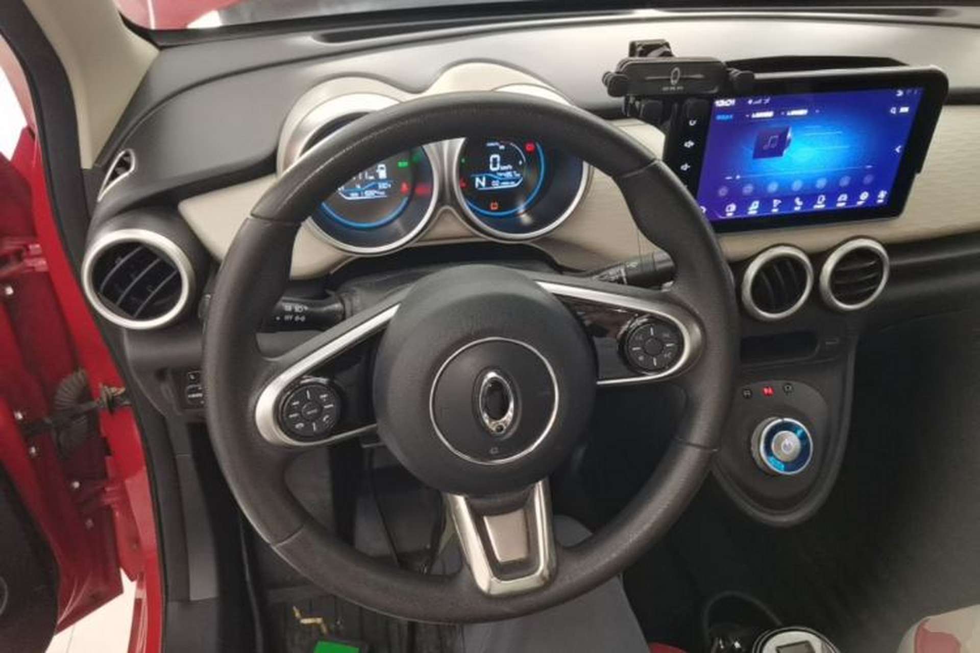 Used ORA Black Cat 2019 351 km Goddess Edition Steering Wheel