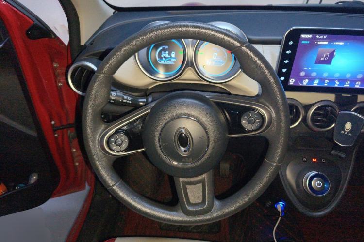 Used ORA Black Cat 2019 351 km Goddess Edition Steering Wheel