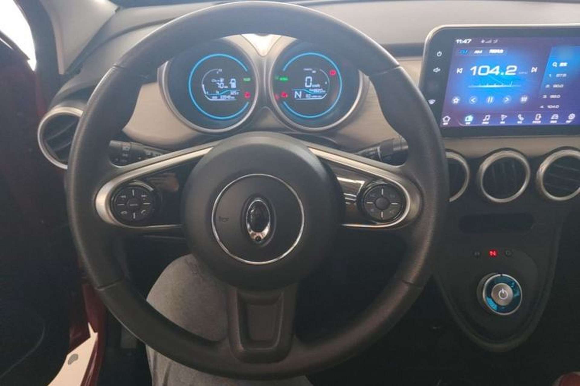 Used ORA Black Cat 2019 351 km Goddess Edition Steering Wheel