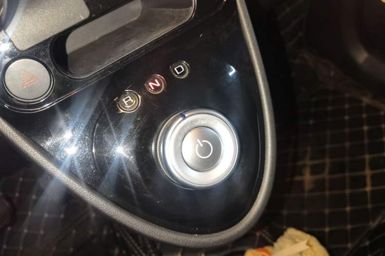Used ORA Black Cat 2019 301km Standard Edition Gear Lever