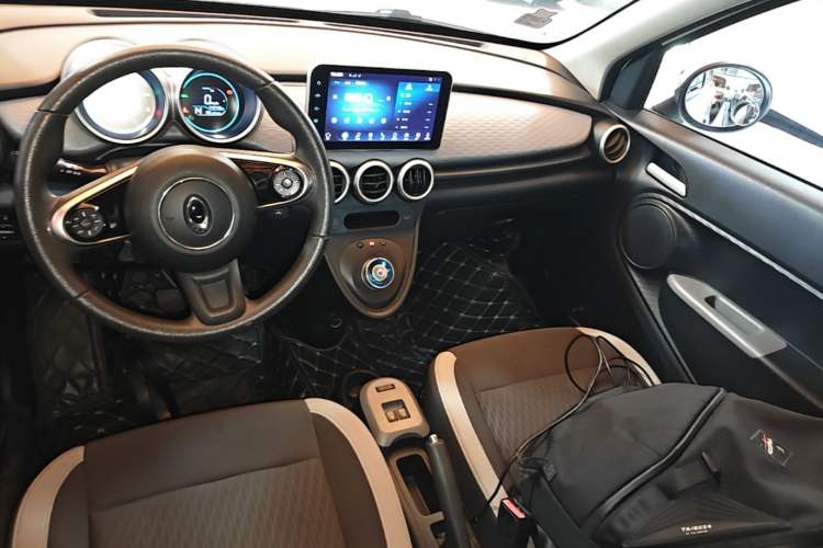 Used ORA Black Cat 2019 351 km Fun Edition Audio And AC Panel