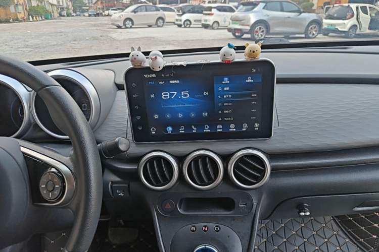 Used ORA Black Cat 2019 351 km Family Edition Audio And AC Panel