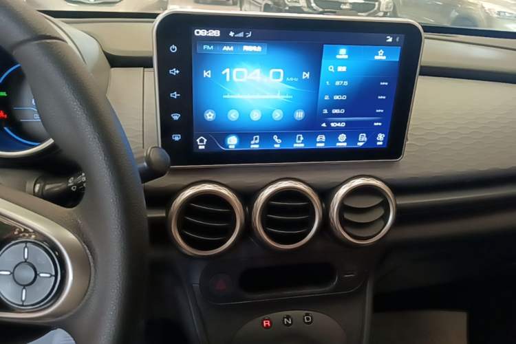 Used ORA Black Cat 2019 351 km Family Edition Audio And AC Panel