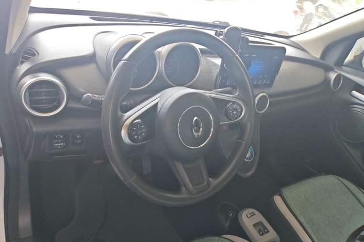 Used ORA Black Cat 2019 310km Fun Edition Center Console