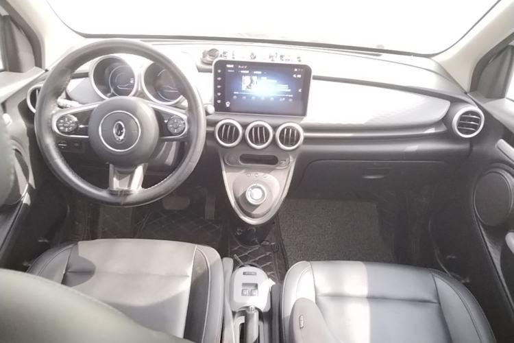 Used ORA Black Cat 2019 351 km Family Edition Center Console
