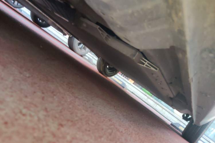 Used ORA Black Cat 2019 301km Standard Edition Chassis Front Left