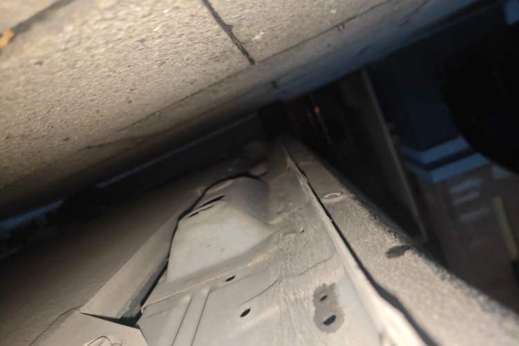 Used ORA Black Cat 2019 351 km Lingzhi Edition Chassis Rear Left