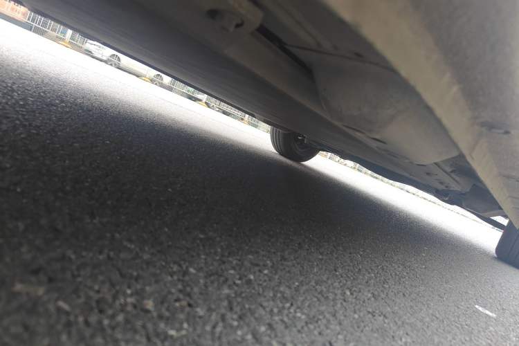 Used ORA Black Cat 2019 301km Standard Edition Chassis Rear Right