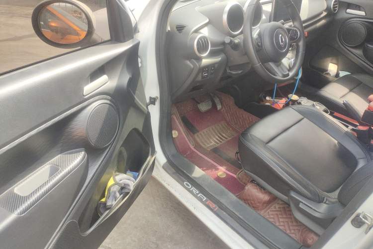 Used ORA Black Cat 2019 351 km Fun Edition Driver Seat