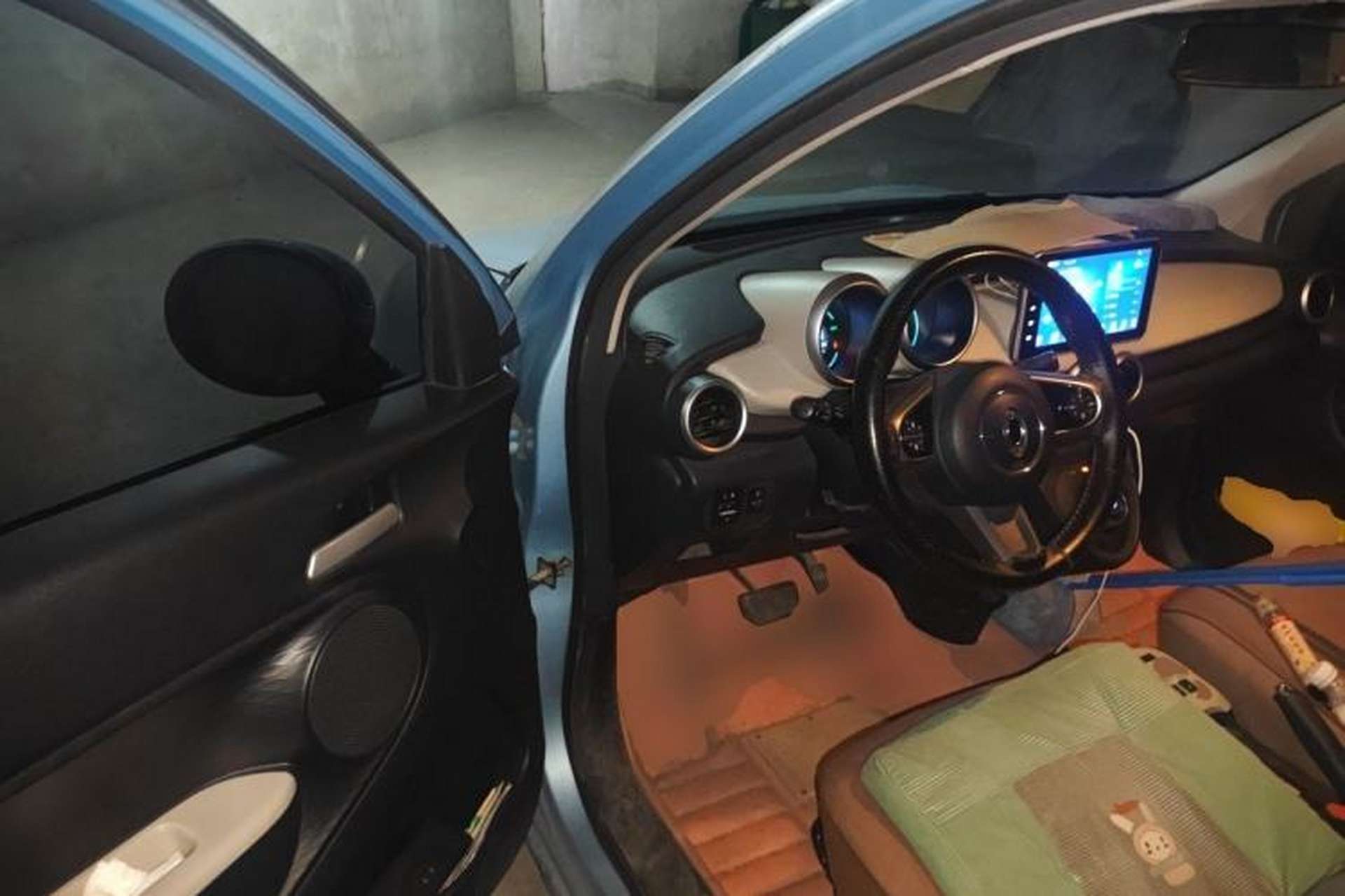 Used ORA Black Cat 2019 351 km Fun Edition Driver Seat