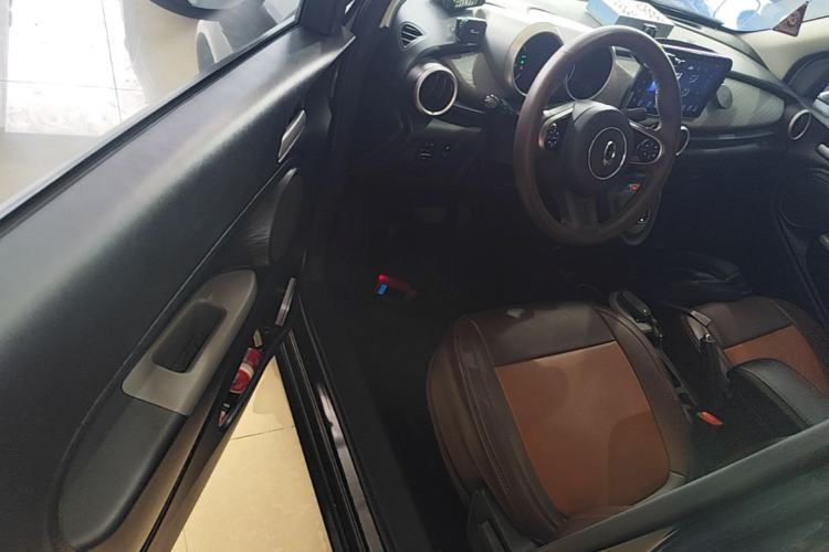 Used ORA Black Cat 2019 351 km Fun Edition Driver Seat