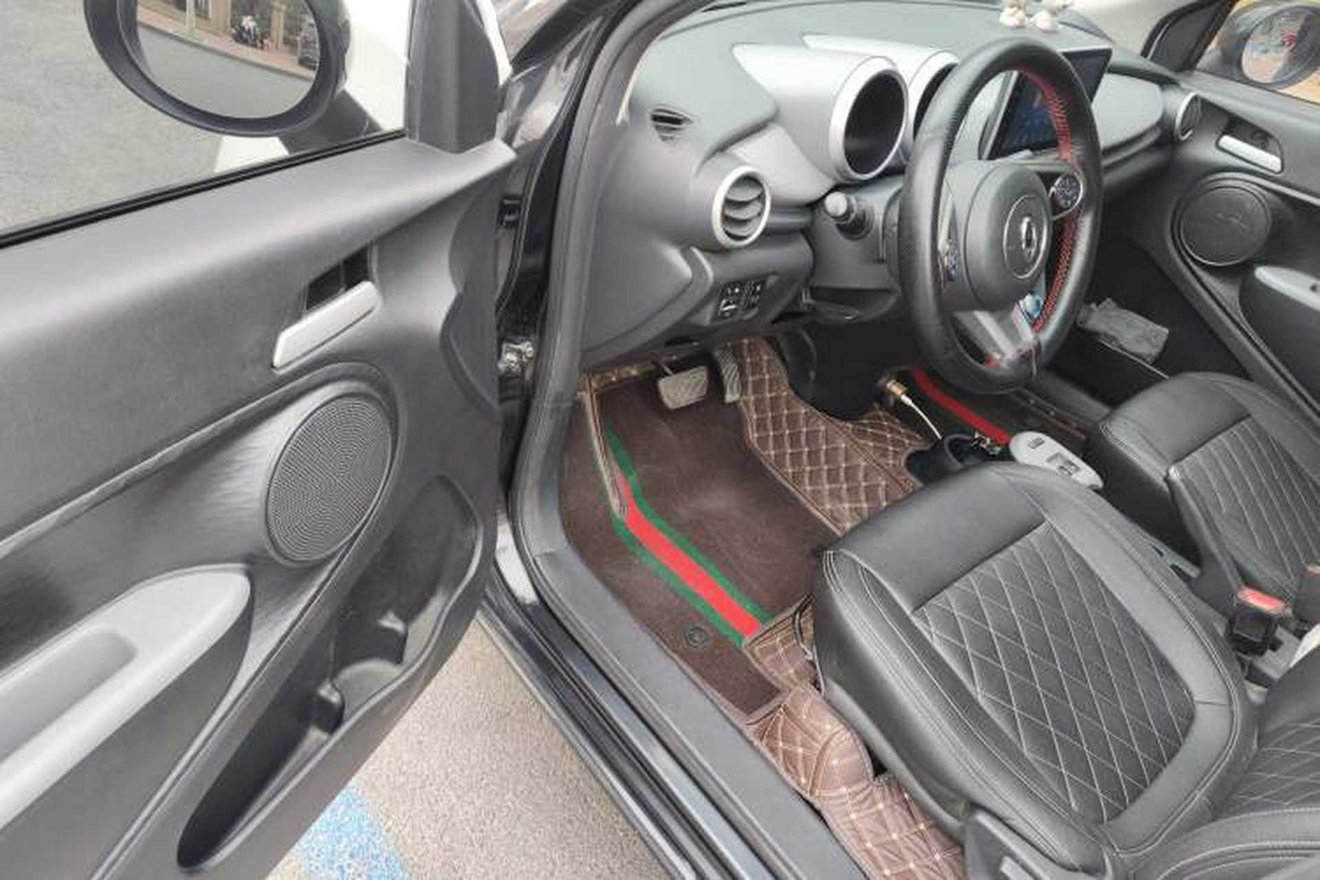 Used ORA Black Cat 2019 301km Standard Edition Driver Seat
