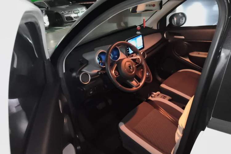 Used ORA Black Cat 2019 351 km Goddess Edition Driver Seat