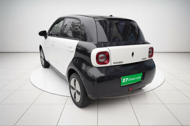 Used ORA Black Cat 2019 301km Standard Edition Exterior 3